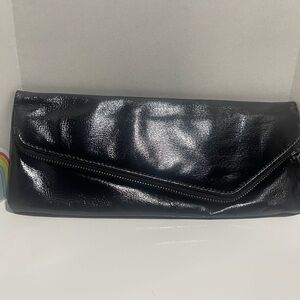 HOBO Shiny Black Clutch
